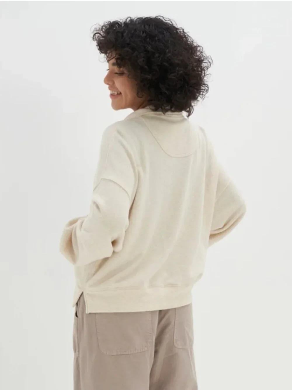 Aerie Chillax Quarter Zip Sweatshirt Cream - Size Medium - Picture 2 of 5